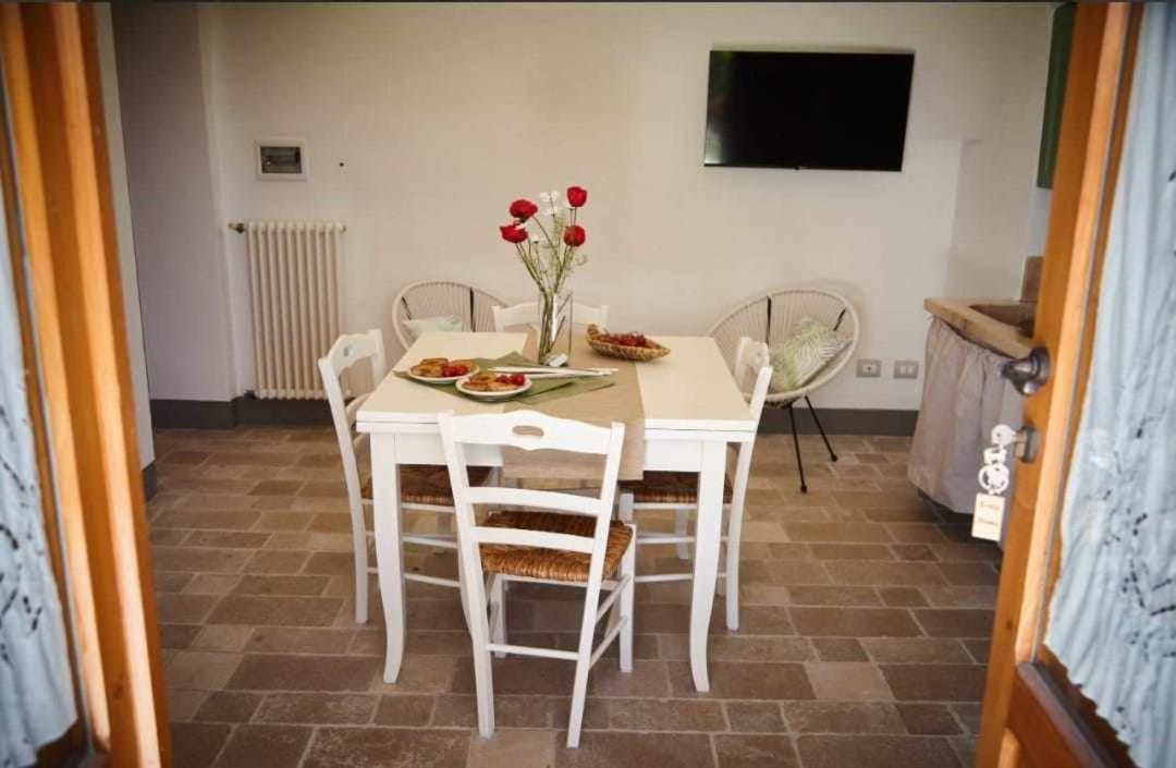 Trulli Azzalema With Exclusive Pool Βίλα Μπρίντιζι Εξωτερικό φωτογραφία